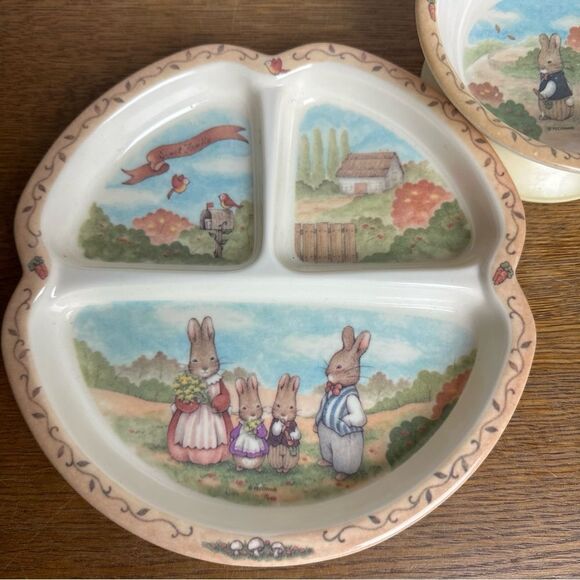 PETER RABBIT Child's Plate & Bowl Melamine Ware Collectible Bowl Has Suction - Picture 2 of 8